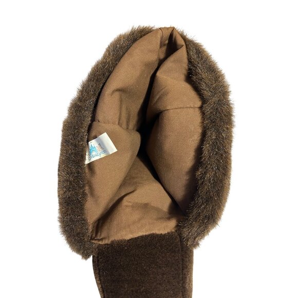 Disneyland Resort Childs Hat Realistic Grizzly Bear Plush - Picture 4 of 7